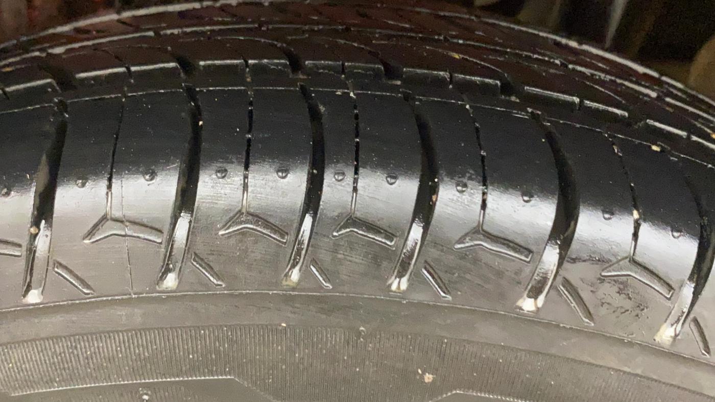 2012 Maruti Zen Estilo VXI, Petrol, Manual, 64,294 km, Right Rear Tyre Tread