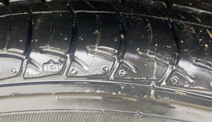 2018 Mahindra KUV 100 NXT K6+ D 6 STR, Diesel, Manual, 53,075 km, Left Front Tyre Tread