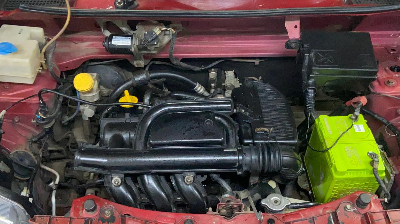 2017 Renault Kwid RXL, Petrol, Manual, 1,06,747 km, Engine View