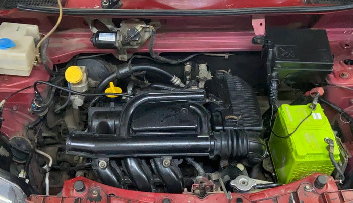 2017 Renault Kwid RXL, Petrol, Manual, 1,06,747 km, Engine View