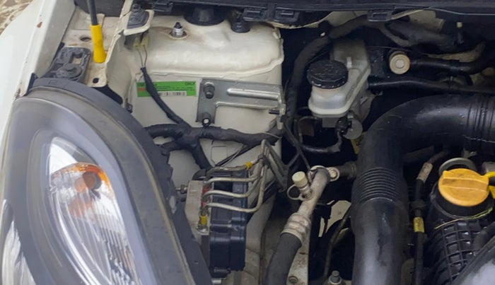 2018 Tata NEXON XZ PLUS PETROL, Petrol, Manual, 78,066 km, Engine View - Right