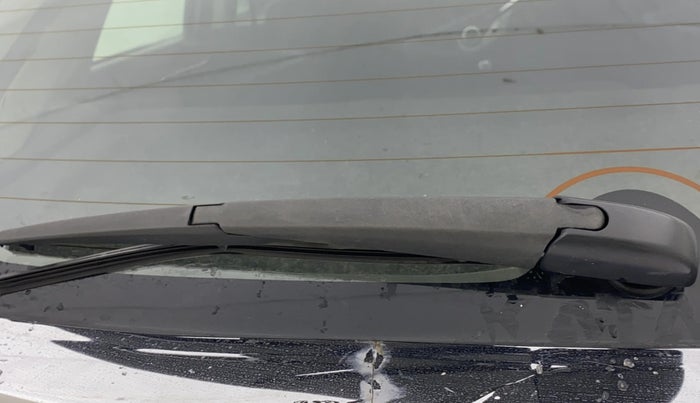 2016 Maruti Baleno ALPHA DIESEL 1.3, Diesel, Manual, 1,09,112 km, Rear Wiper