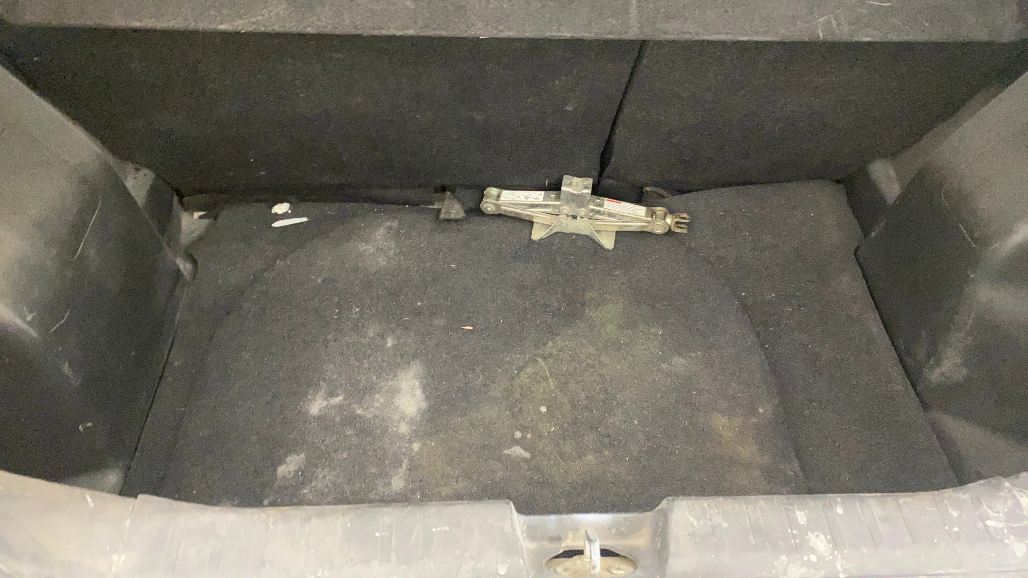 2016 Maruti Baleno ALPHA DIESEL 1.3, Diesel, Manual, 1,09,112 km, Boot Inside