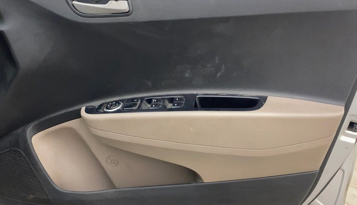 2014 Hyundai Xcent S (O) 1.2, Petrol, Manual, 89,348 km, Driver Side Door Panels Control