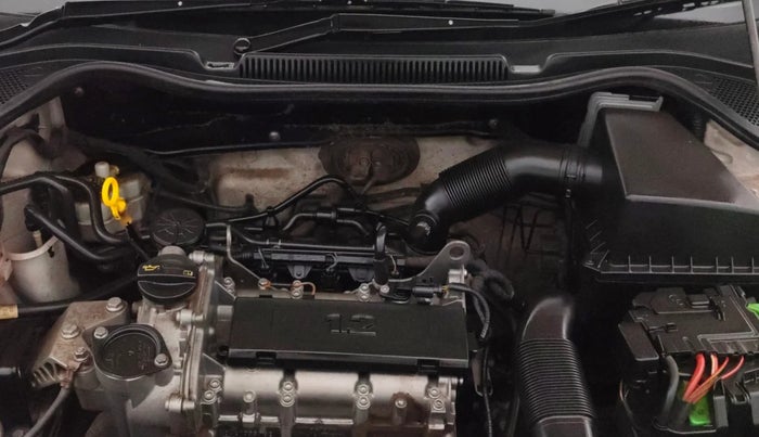 2016 Volkswagen Ameo COMFORTLINE 1.2L, Petrol, Manual, 50,963 km, Engine View