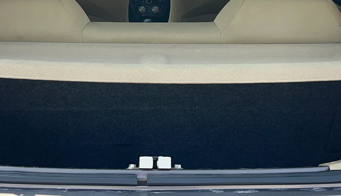 2015 Honda Brio VX AT, Petrol, Automatic, 80,015 km, Boot Inside