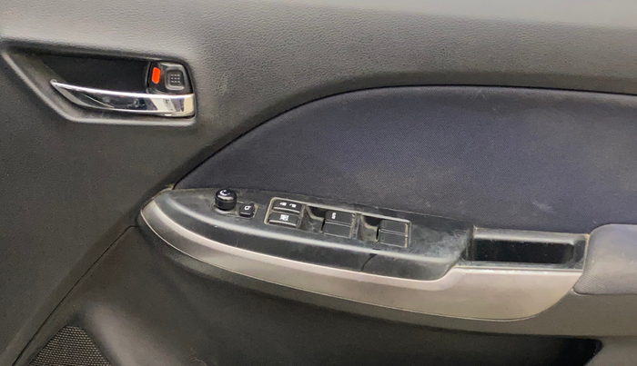 2020 Maruti Baleno DELTA PETROL 1.2, Petrol, Manual, 1,34,813 km, Driver Side Door Panels Control