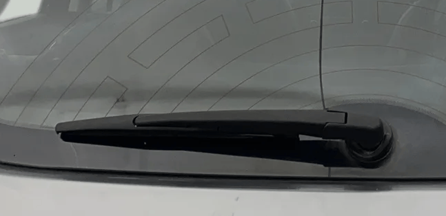 2018 Tata Tiago XZ PETROL, Petrol, Manual, 1,17,170 km, Rear Wiper