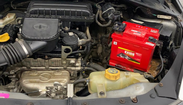 2018 Tata Tiago XZ PETROL, Petrol, Manual, 1,17,170 km, Engine View - Left