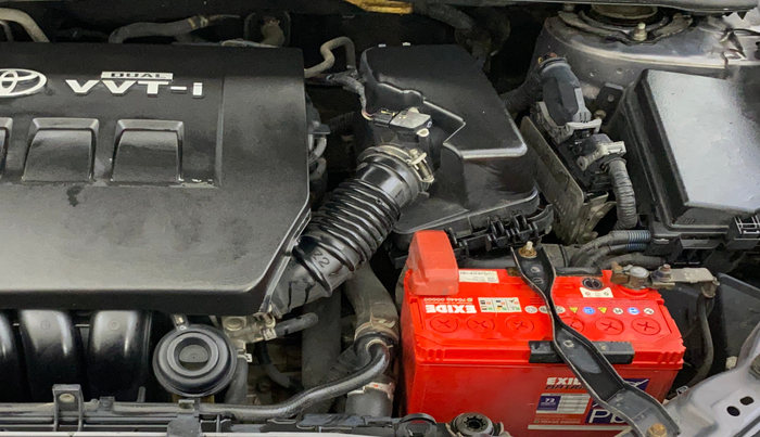 2014 Toyota Corolla Altis VL CVT PETROL, Petrol, Automatic, 1,32,528 km, Engine View - Left