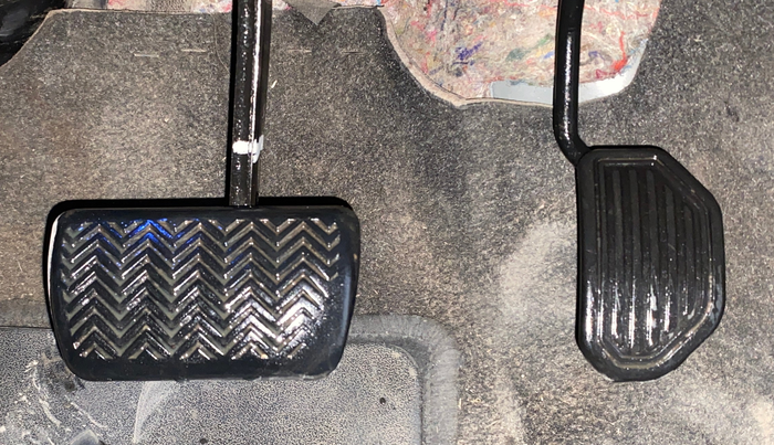 2014 Toyota Corolla Altis VL CVT PETROL, Petrol, Automatic, 1,32,528 km, Pedals