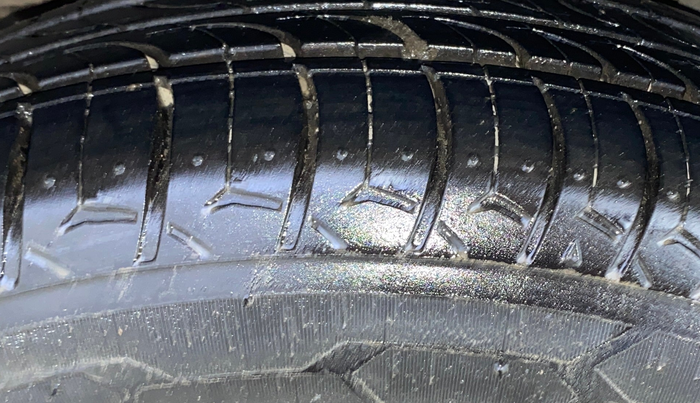 2016 Honda City 1.5L I-VTEC V MT, Petrol, Manual, 72,075 km, Left Rear Tyre Tread