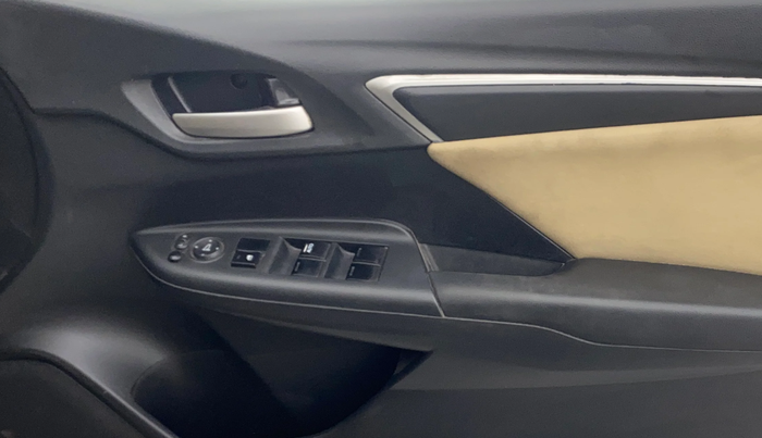 2017 Honda Jazz 1.2L I-VTEC V, Petrol, Manual, 94,519 km, Driver Side Door Panels Control