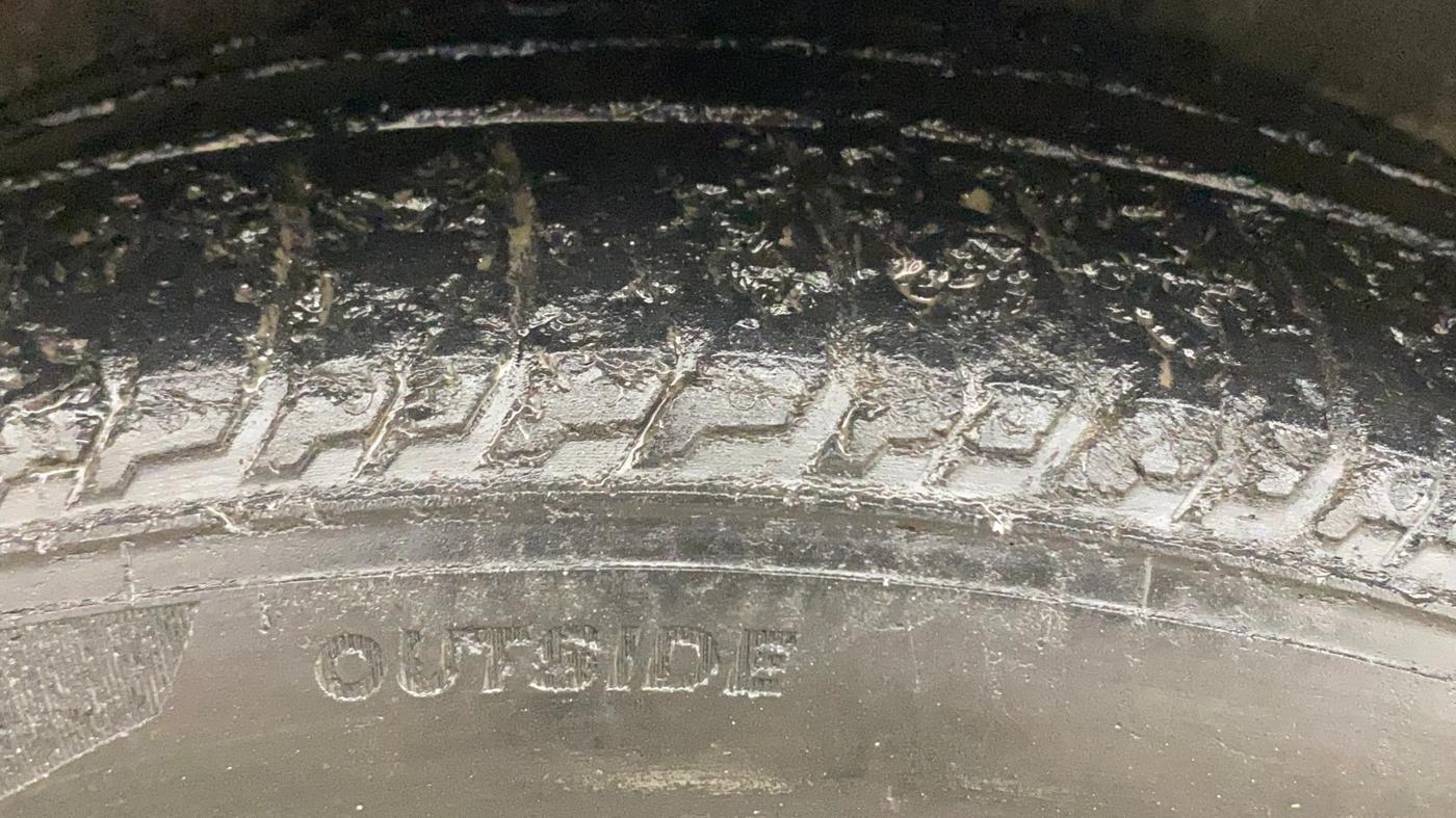 2021 Hyundai NEW I20 SPORTZ 1.2 AT, Petrol, Automatic, 91,120 km, Right Rear Tyre Tread