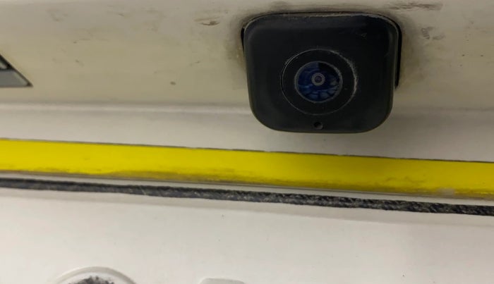 2021 Hyundai NEW I20 SPORTZ 1.2 AT, Petrol, Automatic, 90,600 km, Parking Camera