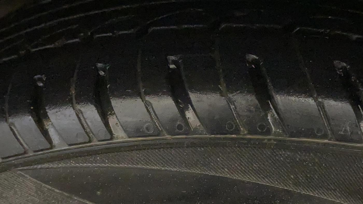 2014 Hyundai Xcent BASE 1.2, Petrol, Manual, 47,410 km, Left Front Tyre Tread