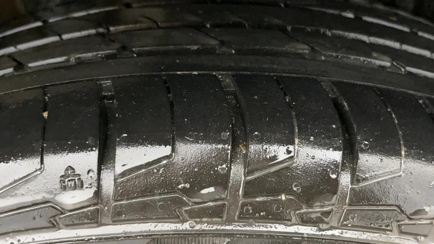 2019 MG HECTOR SMART 2.0 DIESEL, Diesel, Manual, 92,952 km, Right Rear Tyre Tread