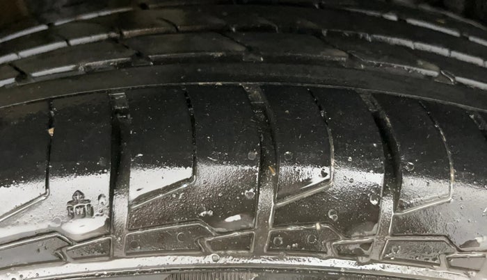 2019 MG HECTOR SMART 2.0 DIESEL, Diesel, Manual, 92,952 km, Right Rear Tyre Tread