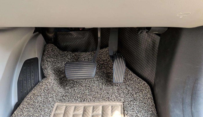 2018 Jeep Compass LIMITED 1.4 PETROL AT, Petrol, Automatic, 52,875 km, Pedals