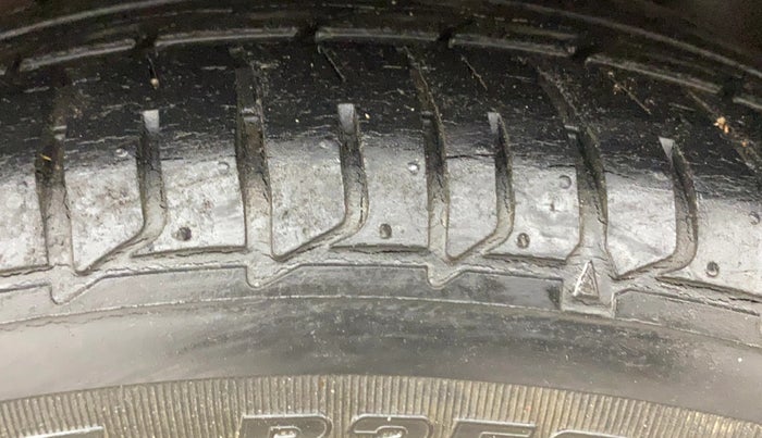 2018 Volkswagen Polo HIGHLINE PLUS 1.2(16 ALLOY, Petrol, Manual, 60,603 km, Left Rear Tyre Tread