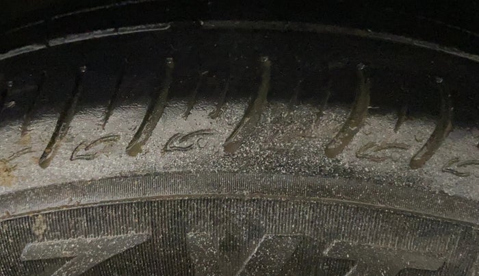 2020 Maruti Baleno DELTA CVT PETROL 1.2, Petrol, Automatic, 27,097 km, Right Front Tyre Tread