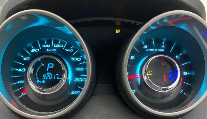 2021 Mahindra XUV500 W11 AT, Diesel, Automatic, 91,976 km, Odometer Image