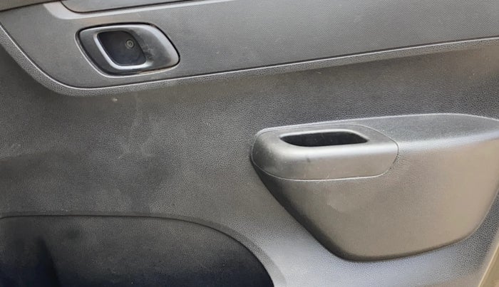 2019 Renault Kwid RXL, Petrol, Manual, 40,083 km, Driver Side Door Panels Control