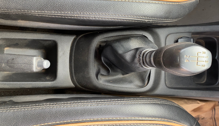 2019 Renault Kwid RXL, Petrol, Manual, 40,083 km, Gear Lever