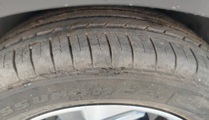 2018 Hyundai Creta SX AT 1.6 PETROL, Petrol, Automatic, 71,369 km, Right Rear Tyre Tread