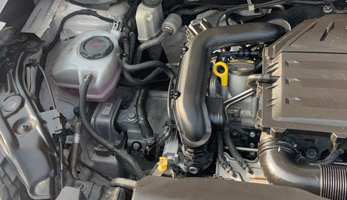 2022 Volkswagen TAIGUN TOPLINE 1.0 TSI AT, Petrol, Automatic, 88,974 km, Engine View - Right