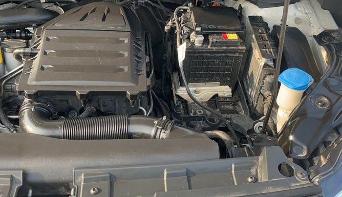 2022 Volkswagen TAIGUN TOPLINE 1.0 TSI AT, Petrol, Automatic, 88,974 km, Engine View - Left