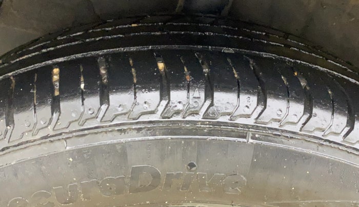 2022 Hyundai NEW I20 SPORTZ 1.2 MT, Petrol, Manual, 50,528 km, Right Rear Tyre Tread