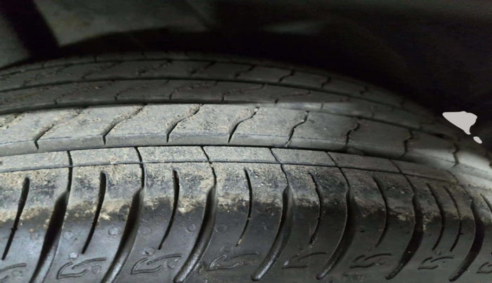 2022 Hyundai VENUE SX PLUS 1.0 TURBO DCT, Petrol, Automatic, 24,559 km, Right Front Tyre Tread