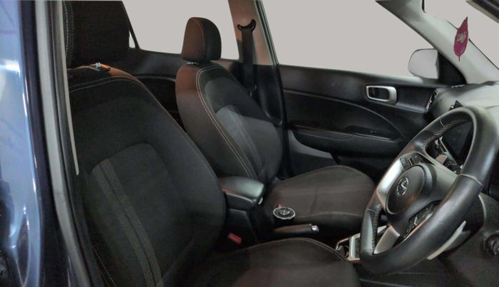 2022 Hyundai VENUE SX PLUS 1.0 TURBO DCT, Petrol, Automatic, 24,559 km, Right Side Front Door Cabin