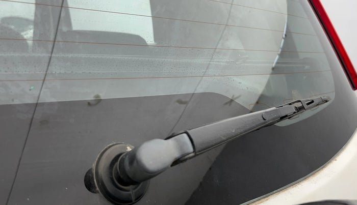 2016 Ford Ecosport TREND 1.5L PETROL, CNG, Manual, 51,320 km, Rear Wiper