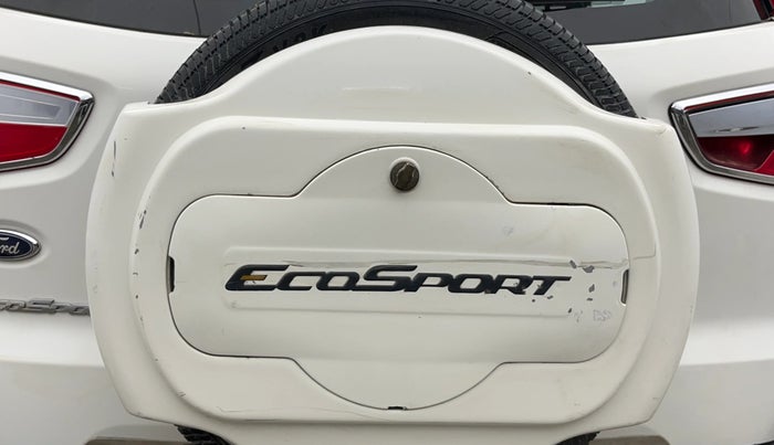 2016 Ford Ecosport TREND 1.5L PETROL, CNG, Manual, 51,320 km, Spare Tyre