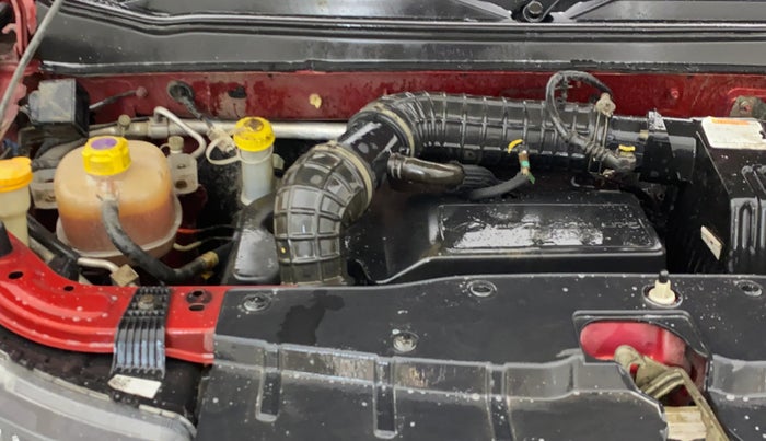 2018 Mahindra KUV 100 NXT K8 D 6 STR, Diesel, Manual, 1,25,416 km, Engine View - Right