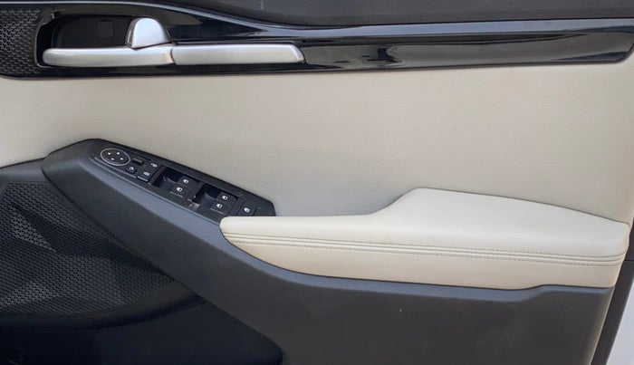 2019 KIA SELTOS HTX 1.5 PETROL, Petrol, Manual, 65,003 km, Driver Side Door Panels Control