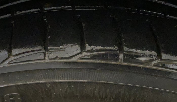 2023 Skoda Kodiaq L&K, Petrol, Automatic, 44,599 km, Left Front Tyre Tread