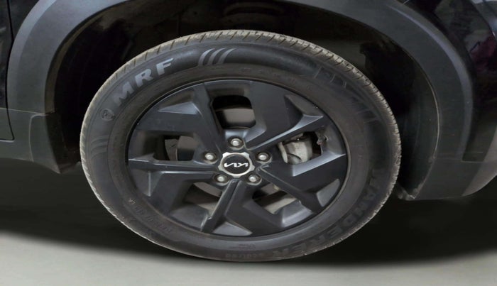 2023 KIA SONET HTX 1.5 AT, Diesel, Automatic, 27,794 km, Right Front Wheel