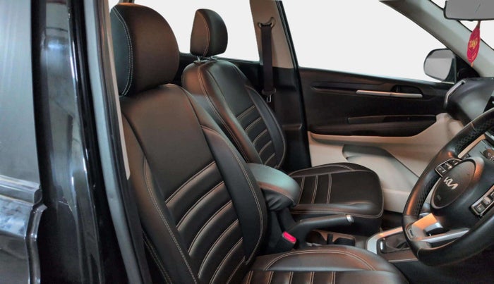 2023 KIA SONET HTX 1.5 AT, Diesel, Automatic, 27,794 km, Right Side Front Door Cabin