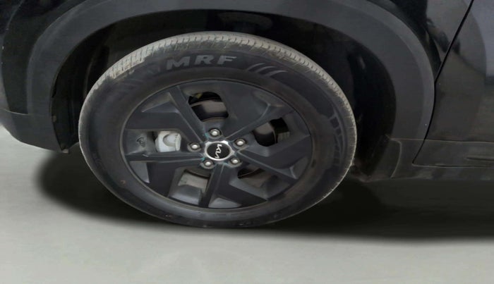 2023 KIA SONET HTX 1.5 AT, Diesel, Automatic, 27,794 km, Left Front Wheel