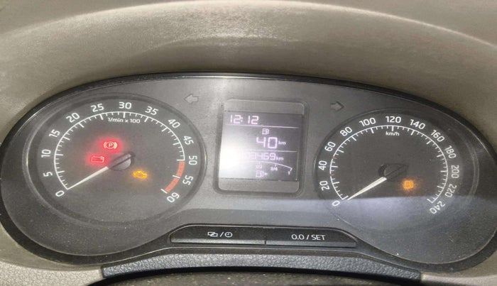 2015 Skoda Rapid AMBITION 1.5 TDI, Diesel, Manual, 1,09,469 km, Odometer Image