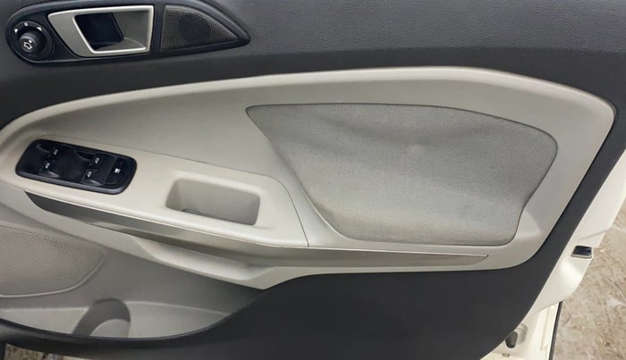 2017 Ford Ecosport TITANIUM 1.5L PETROL AT, Petrol, Automatic, 73,284 km, Driver Side Door Panels Control