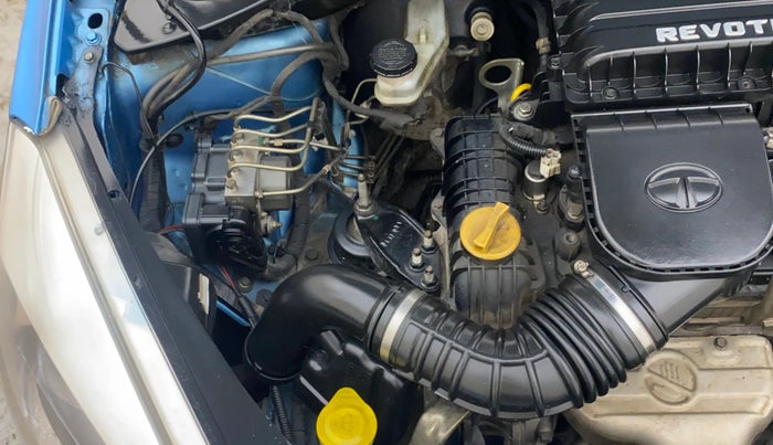 2017 Tata Tiago XZ PETROL, Petrol, Manual, 1,49,529 km, Engine View - Right