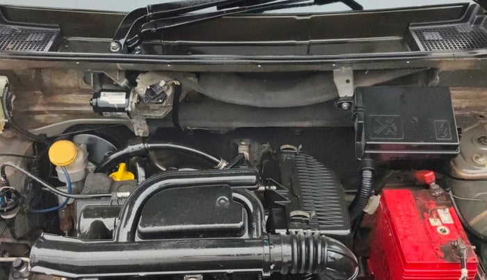 2017 Renault Kwid CLIMBER 1.0, Petrol, Manual, 56,146 km, Engine View