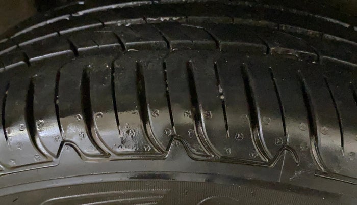 2023 Skoda Kodiaq L&K, Petrol, Automatic, 64,295 km, Right Rear Tyre Tread