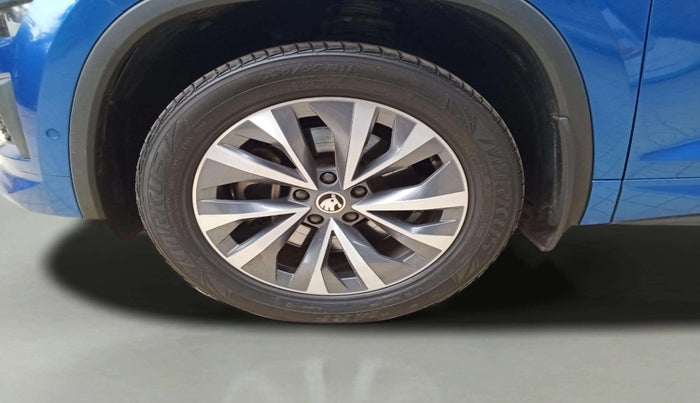 2023 Skoda Kodiaq SPORTLINE, Petrol, Automatic, 41,684 km, Left Front Wheel