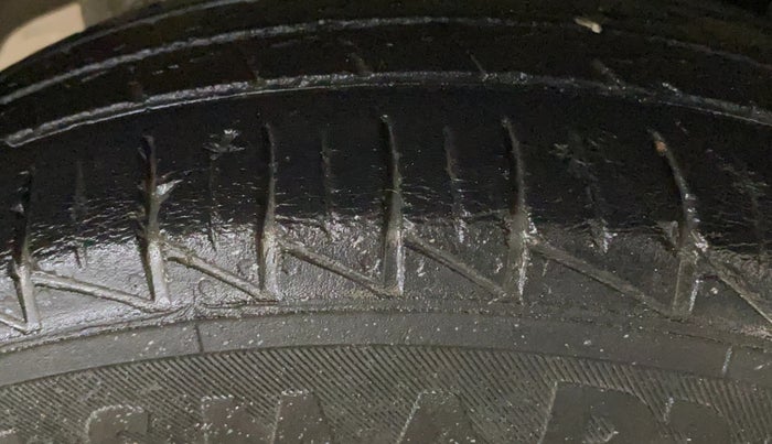 2022 Maruti Alto STD (O), Petrol, Manual, 44,119 km, Right Rear Tyre Tread