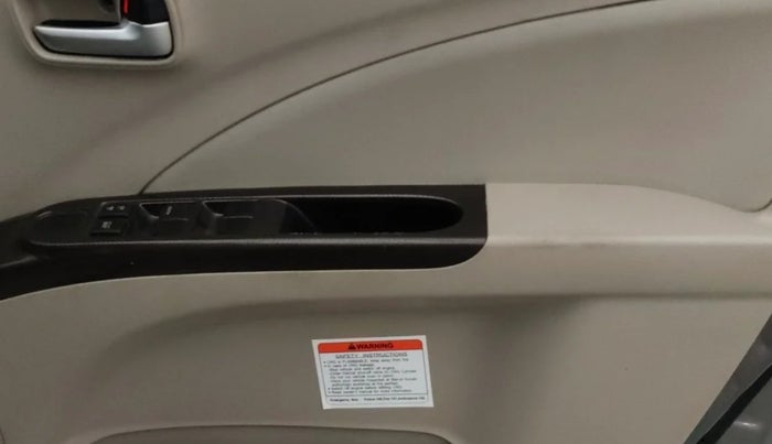 2019 Maruti Celerio VXI (O) CNG, CNG, Manual, 76,998 km, Driver Side Door Panels Control